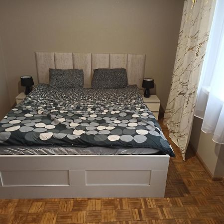 Apartament Parkowa โนวือตาร์ก ภายนอก รูปภาพ
